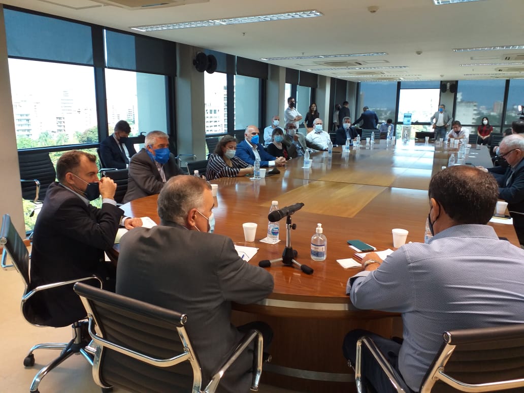 FEPUT y Entidades Profesionales fueron recibidas en la Legislatura: trataron la situación de sus matriculados ante la paralización de las actividades