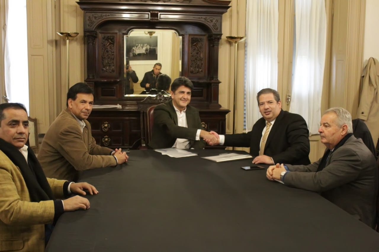 Firma de convenio CO.P.I.T y el Ministerio de Obras y Servicios Públicos de Tucumán