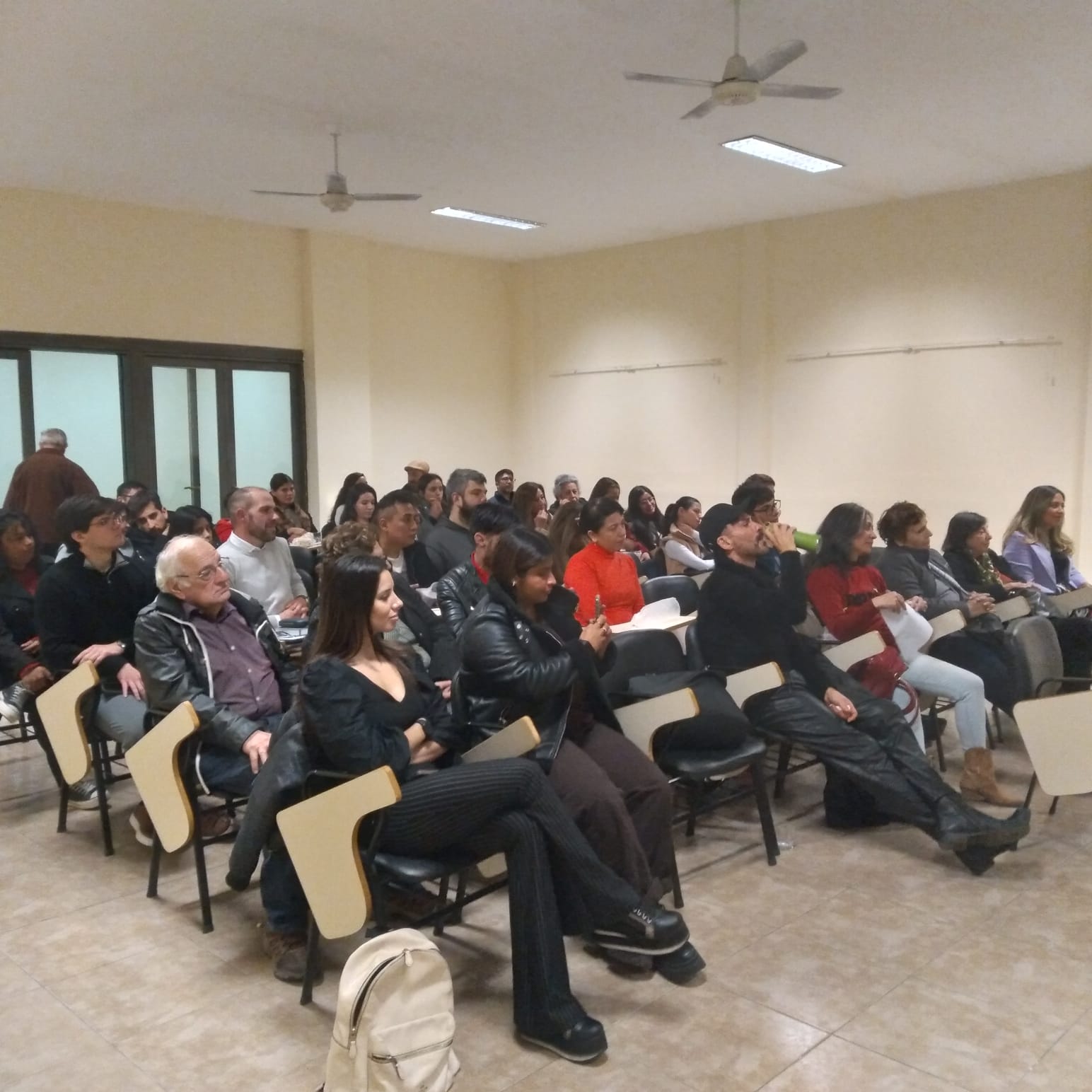 Cine debate: conmovió al público con Billy Elliot y abrió un espacio de reflexión sobre vocación y diversidad