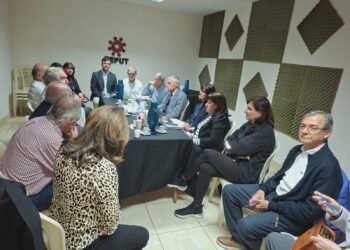 FEPUT fue sede de una nueva reunión plenaria de la Mesa de Diálogo Tucumán